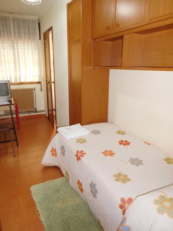 Pension Estrada Santiago de Compostela Exterior photo